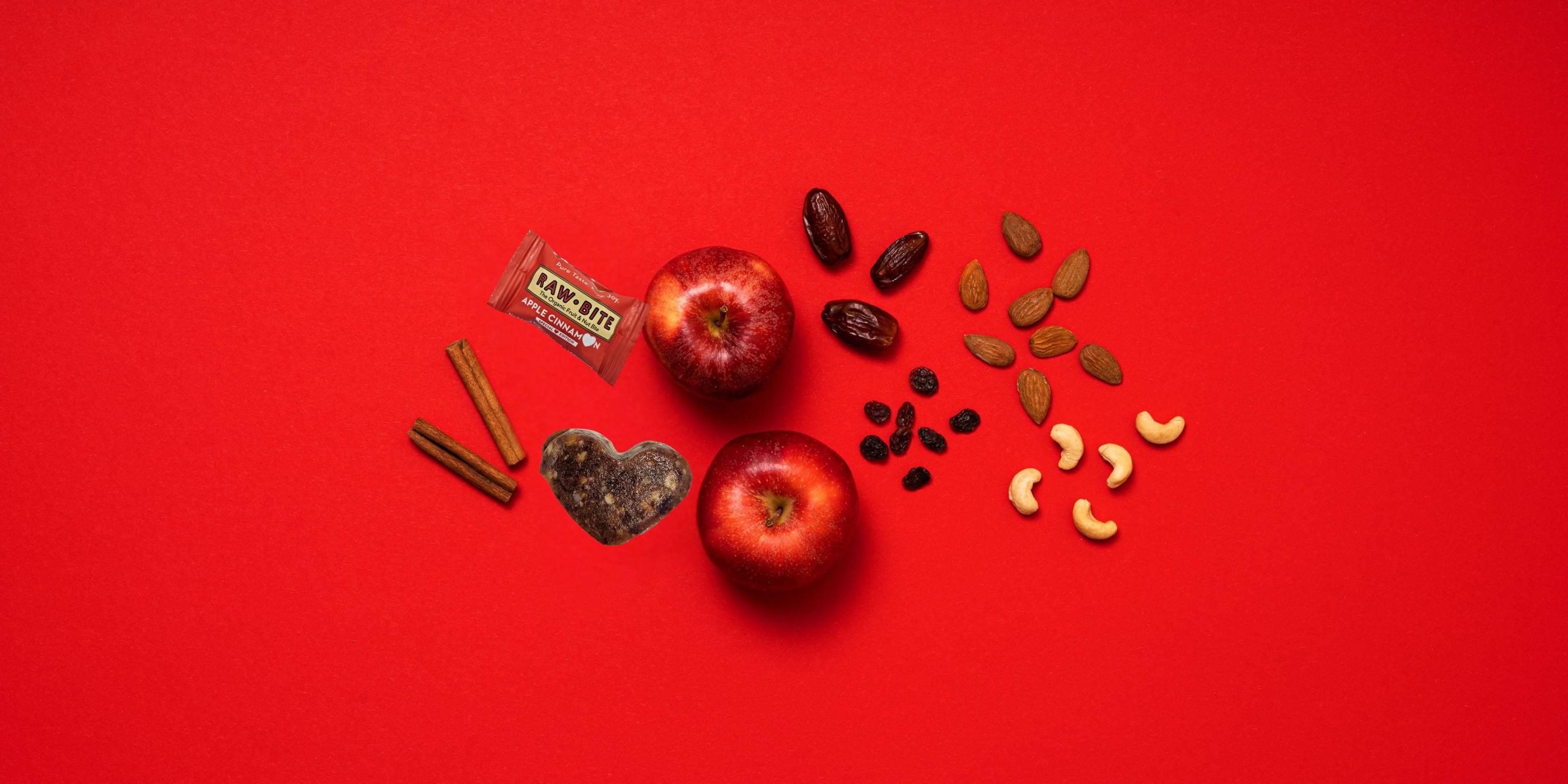 RAWBITE Apple Cinnamon mini heart