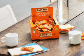 RAWBITE Cashew Office Box på kontoret
